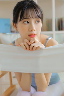 举起手来